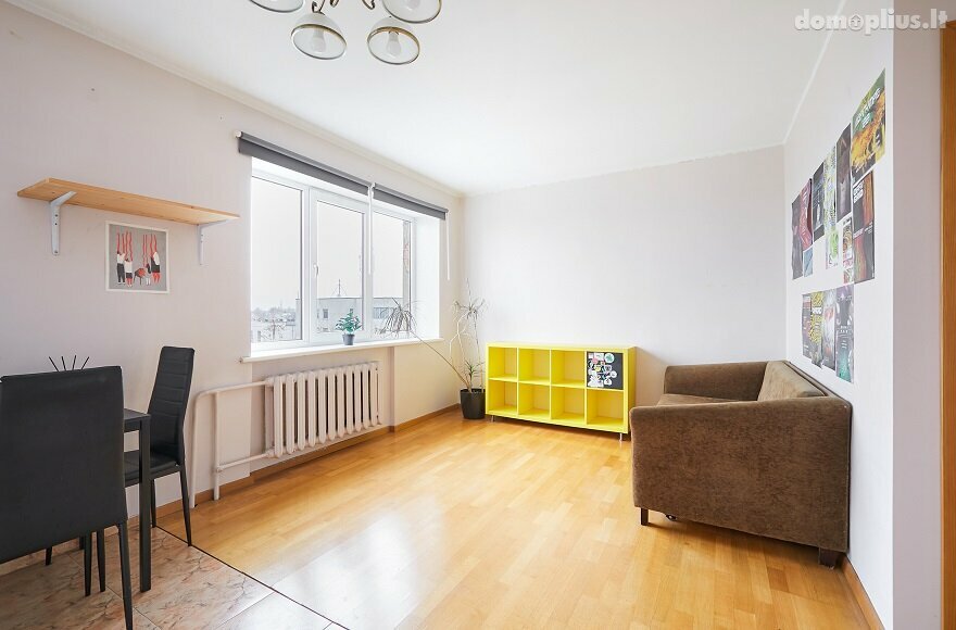 Parduodamas 3 kambarių butas Kaune, Žaliakalnyje, Savanorių pr.