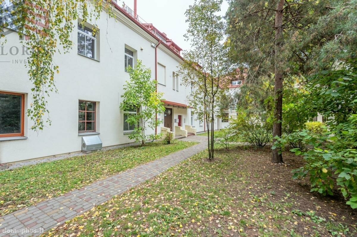 Parduodamas 3 kambarių butas Vilniuje, Senamiestyje, Labdarių g.