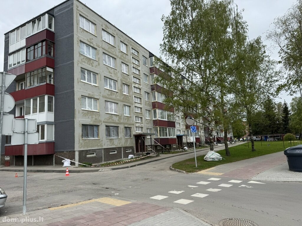 Parduodamas 3 kambarių butas Šiauliuose, Lieporiuose, Tilžės g.