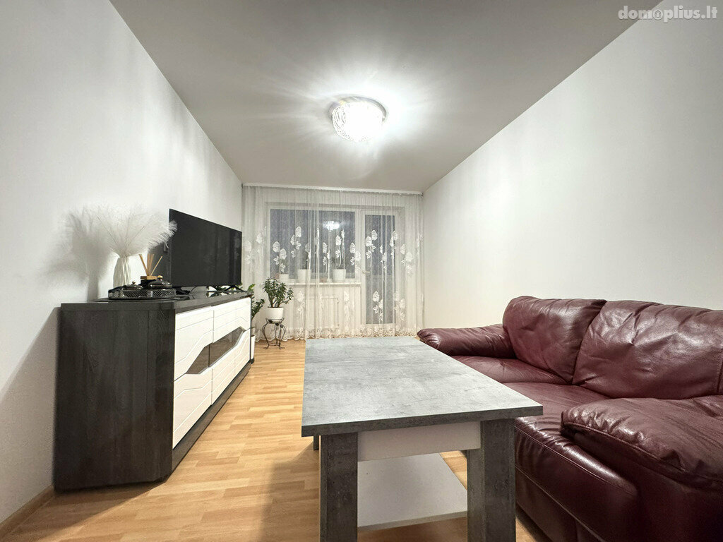Parduodamas 3 kambarių butas Šiauliuose, Lieporiuose, Tilžės g.
