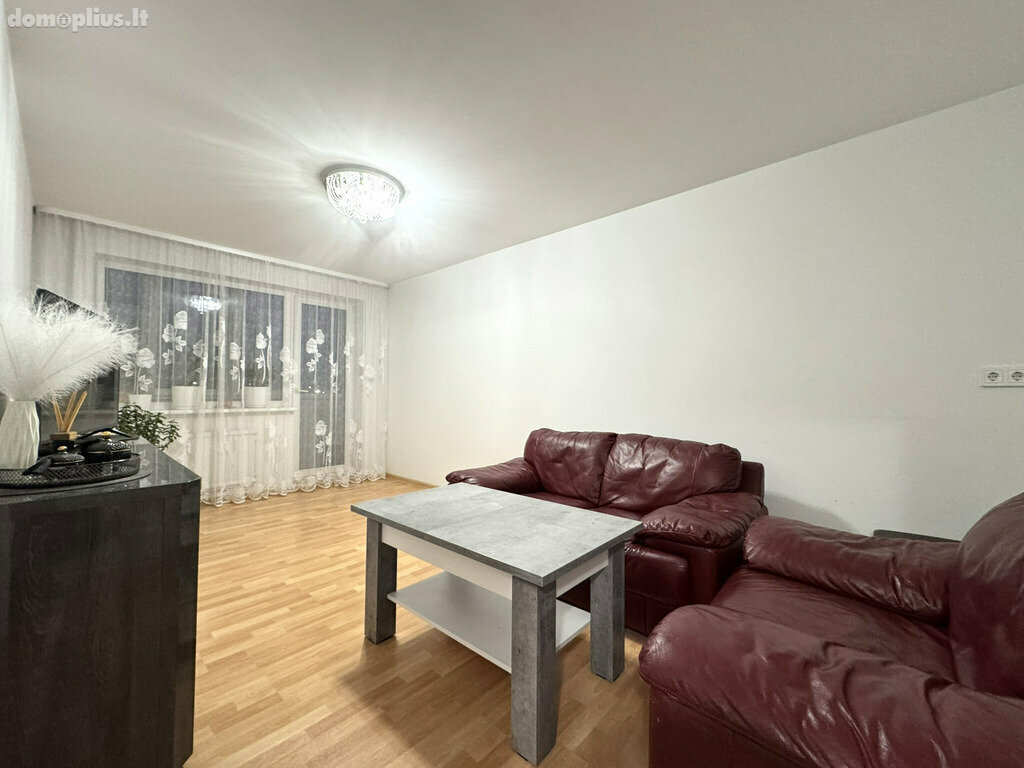 Parduodamas 3 kambarių butas Šiauliuose, Lieporiuose, Tilžės g.
