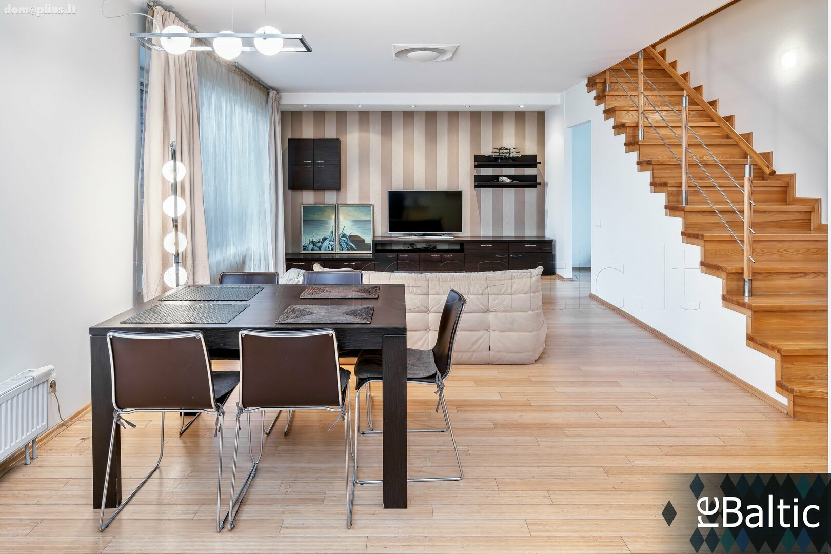 Продается 4 комнатная квартира Vilniuje, Santariškėse, Santariškių g.