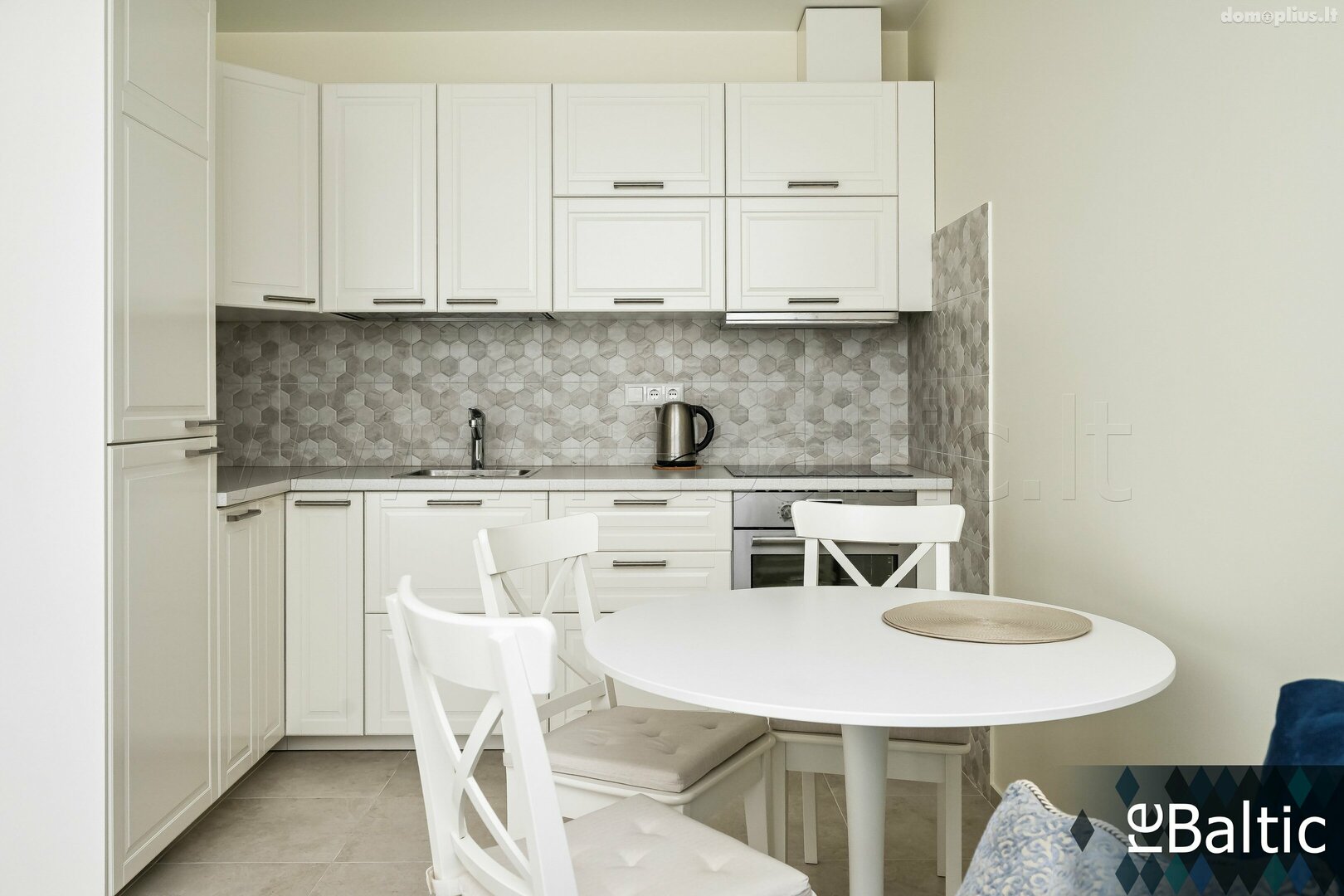 Продается 2 комнатная квартира Vilniuje, Šnipiškėse, Kernavės g.