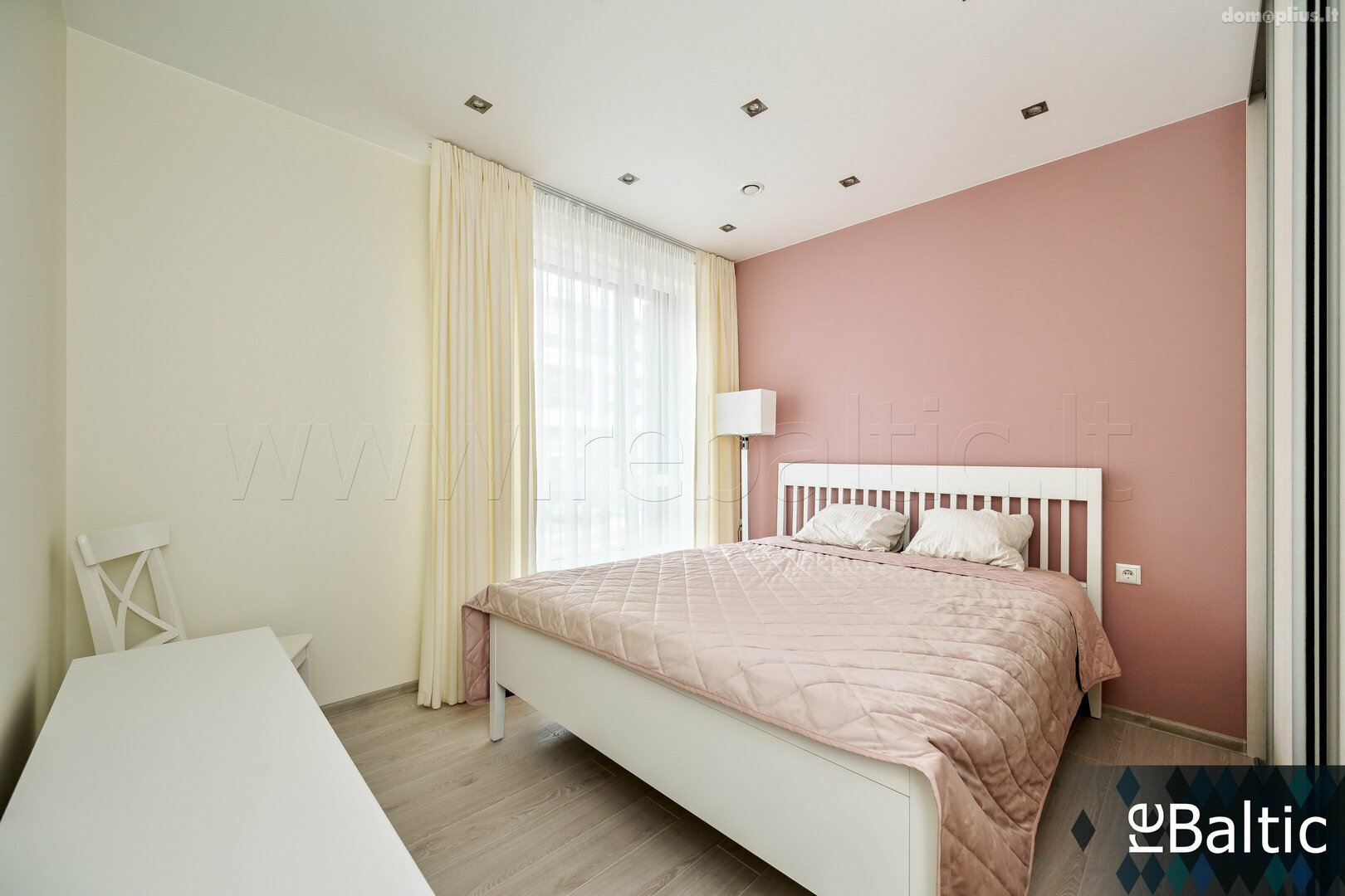 Продается 2 комнатная квартира Vilniuje, Šnipiškėse, Kernavės g.