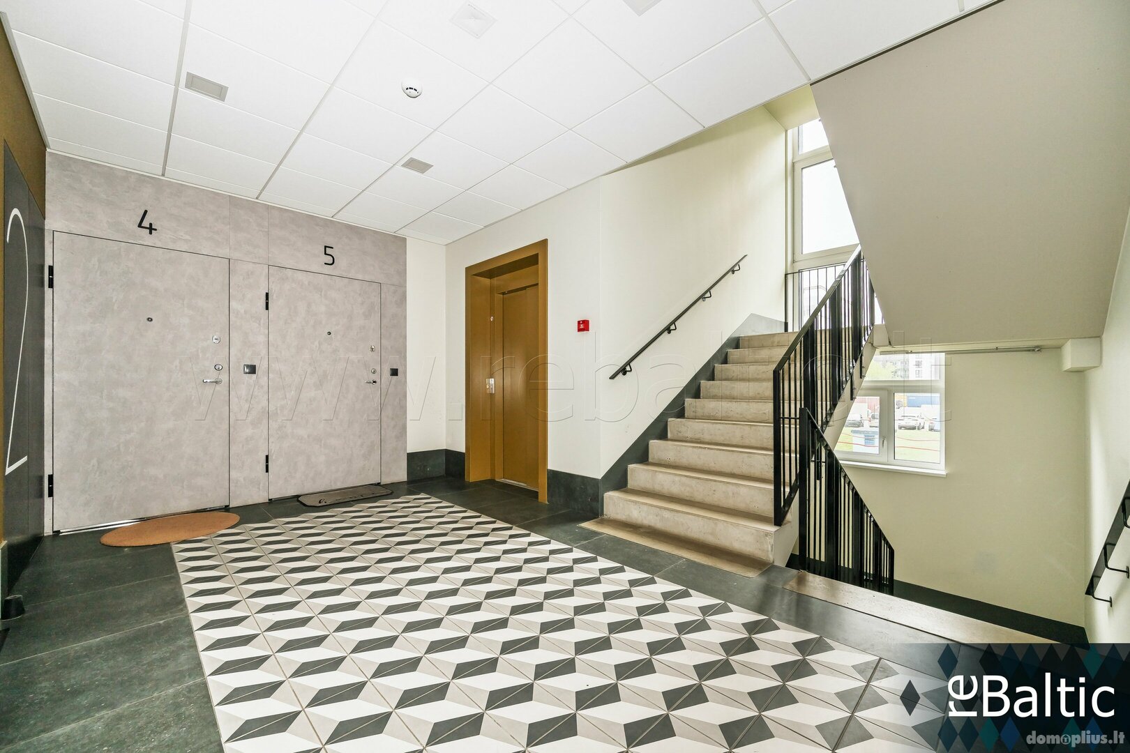 Продается 2 комнатная квартира Vilniuje, Šnipiškėse, Kernavės g.