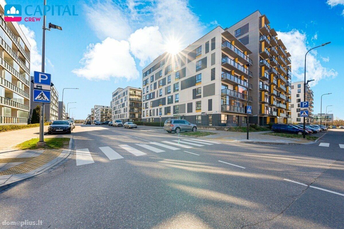 Продается 3 комнатная квартира Vilniuje, Pilaitėje, M. Mažvydo g.