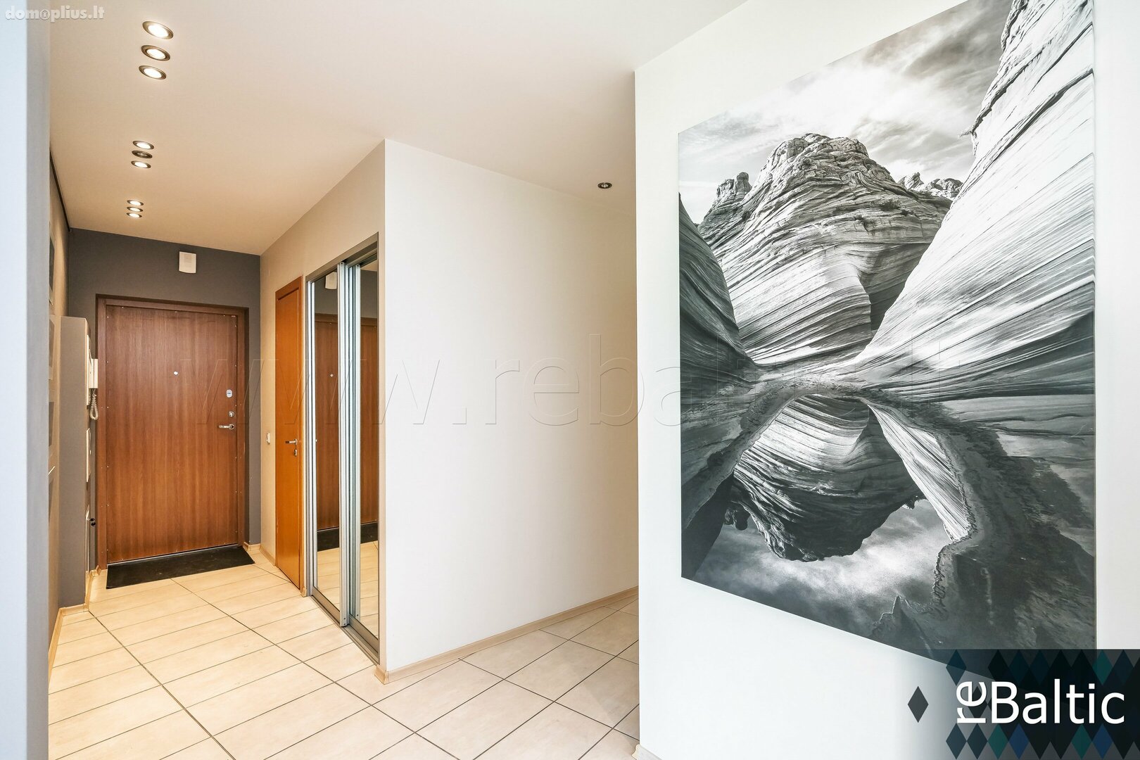 2 rooms apartment for sell Vilniuje, Naujamiestyje, S. Konarskio g.