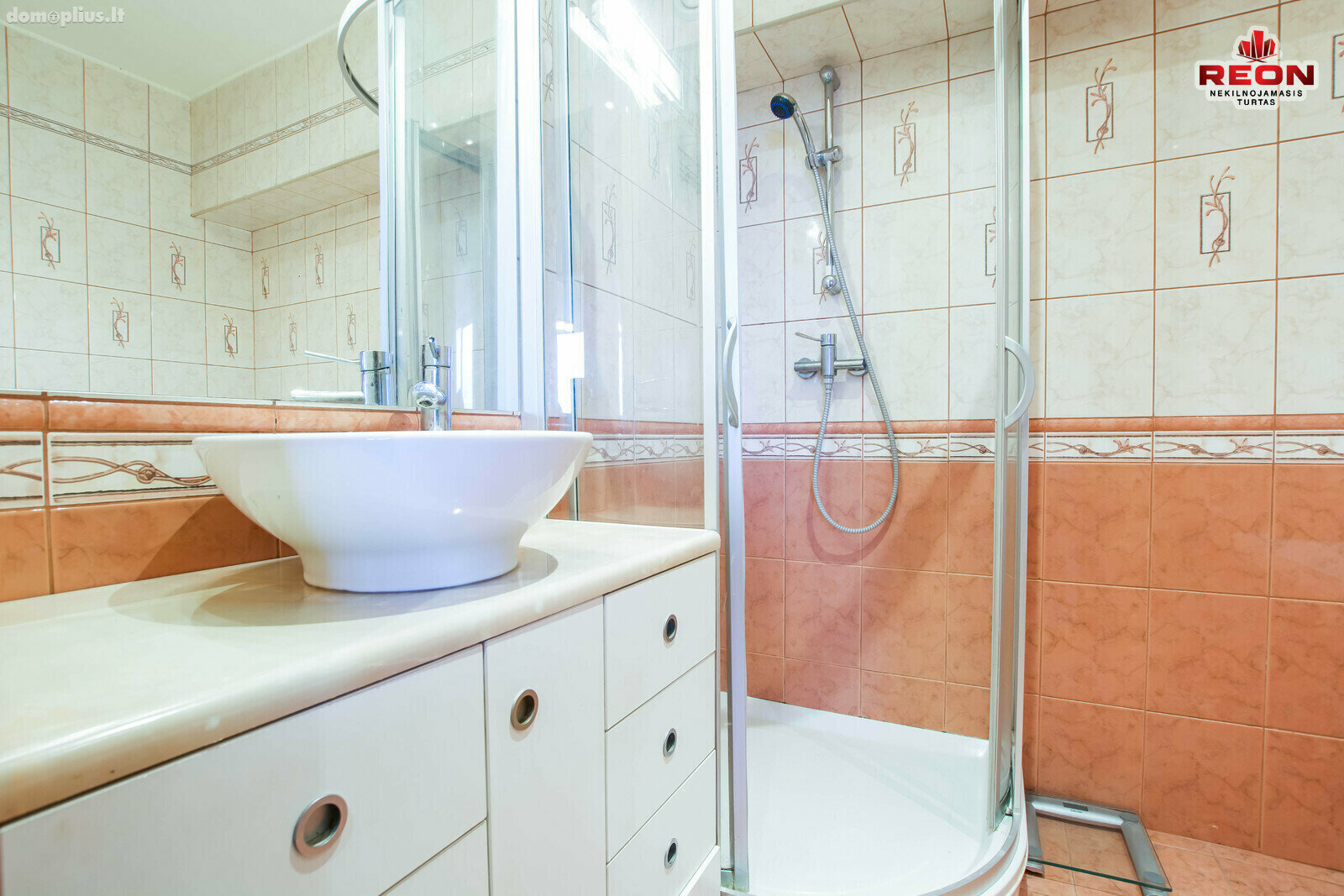 2 rooms apartment for rent Vilniuje, Šeškinėje, Šeškinės g.
