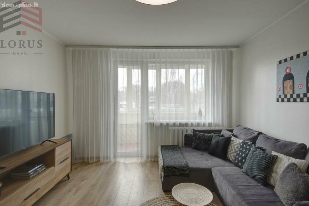2 rooms apartment for sell Vilniuje, Naujininkuose, Dzūkų g.