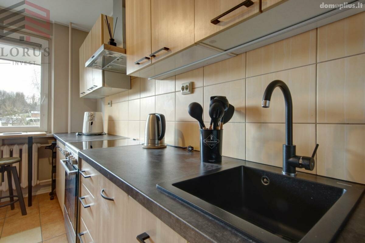 2 rooms apartment for sell Vilniuje, Naujininkuose, Dzūkų g.