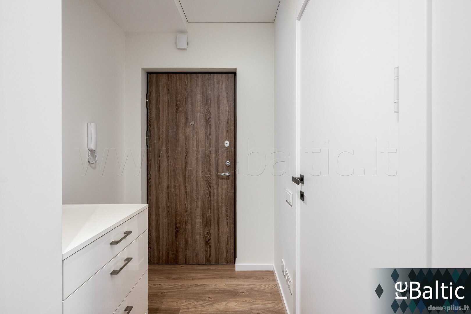 2 rooms apartment for rent Vilniuje, Baltupiuose, Baltupio g.