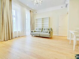3 rooms apartment for rent Vilniuje, Senamiestyje, J. Basanavičiaus g.