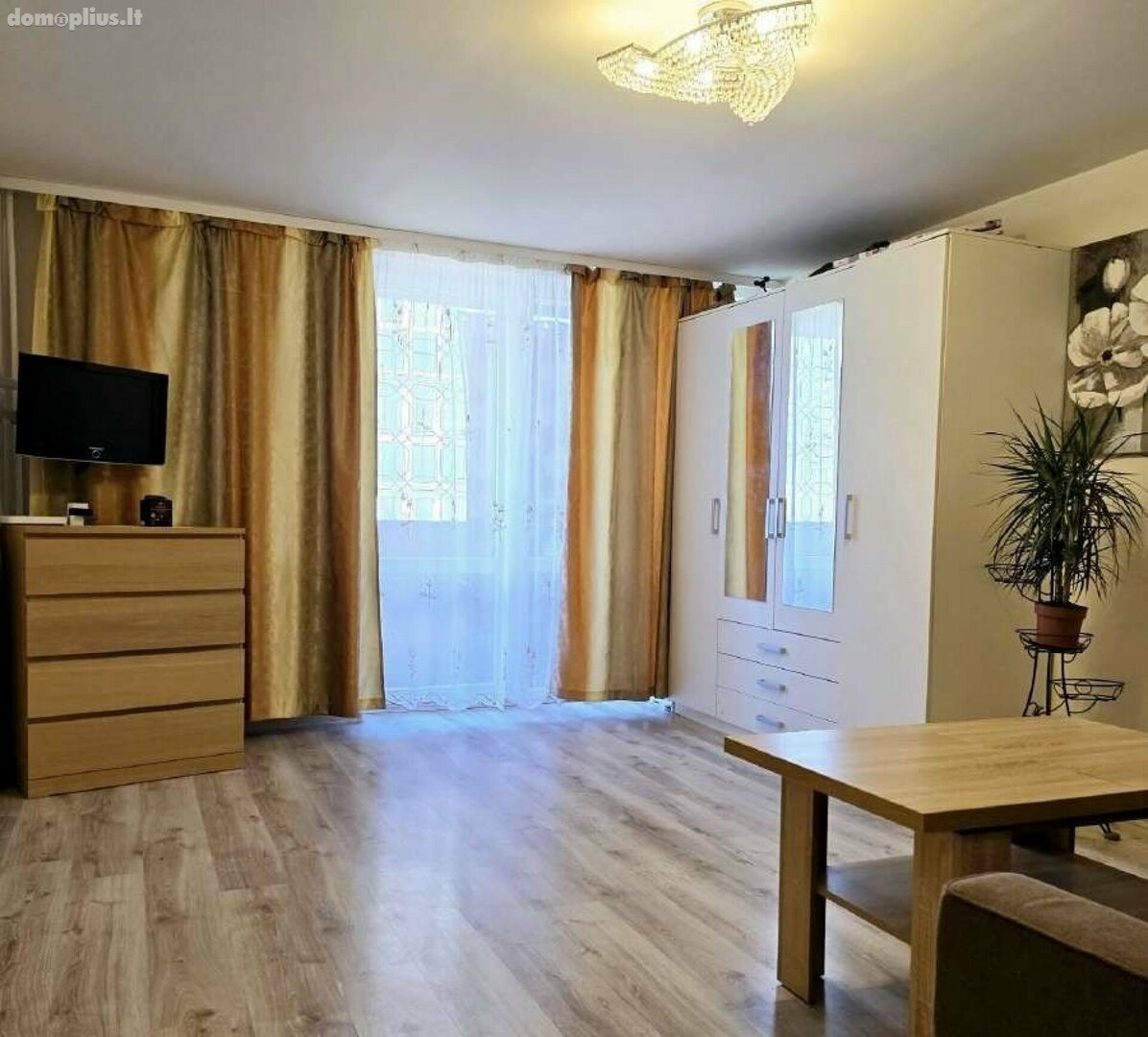 Parduodamas 2 kambarių butas Klaipėdoje, Kauno, Kauno g.