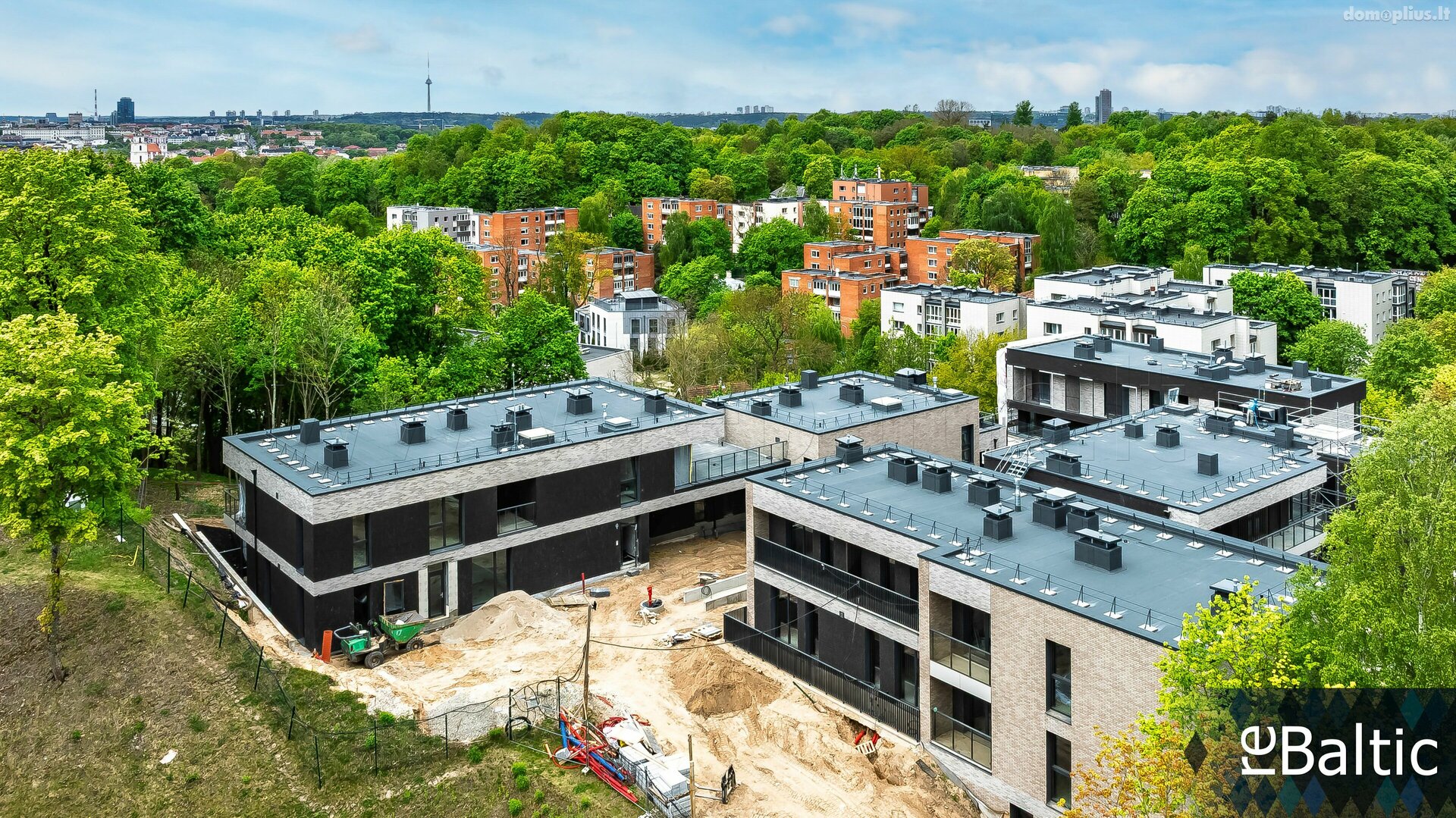 Parduodamas 2 kambarių butas Vilniuje, Užupyje, Filaretų g.