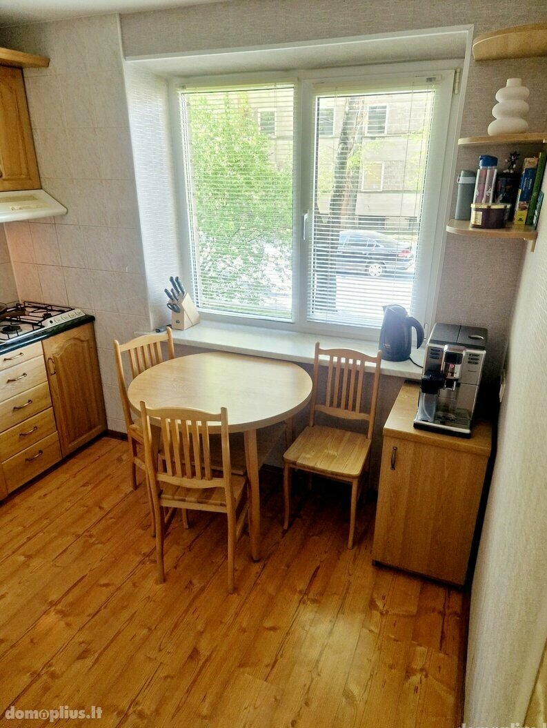 3 rooms apartment for sell Klaipėdoje, Centre, Karklų g.