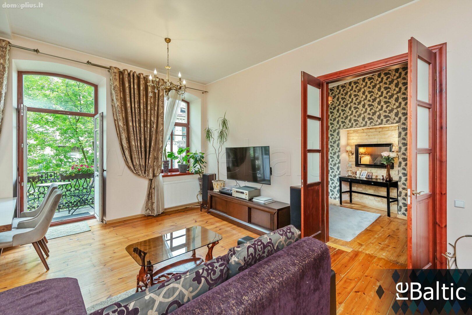 3 rooms apartment for sell Vilniuje, Senamiestyje, M. Daukšos g.