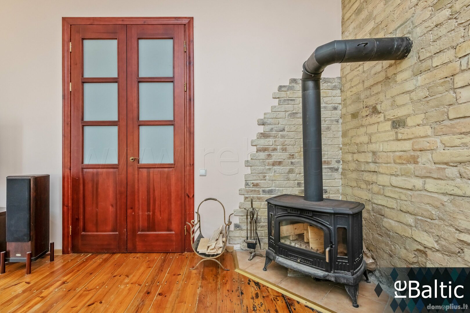 3 rooms apartment for sell Vilniuje, Senamiestyje, M. Daukšos g.