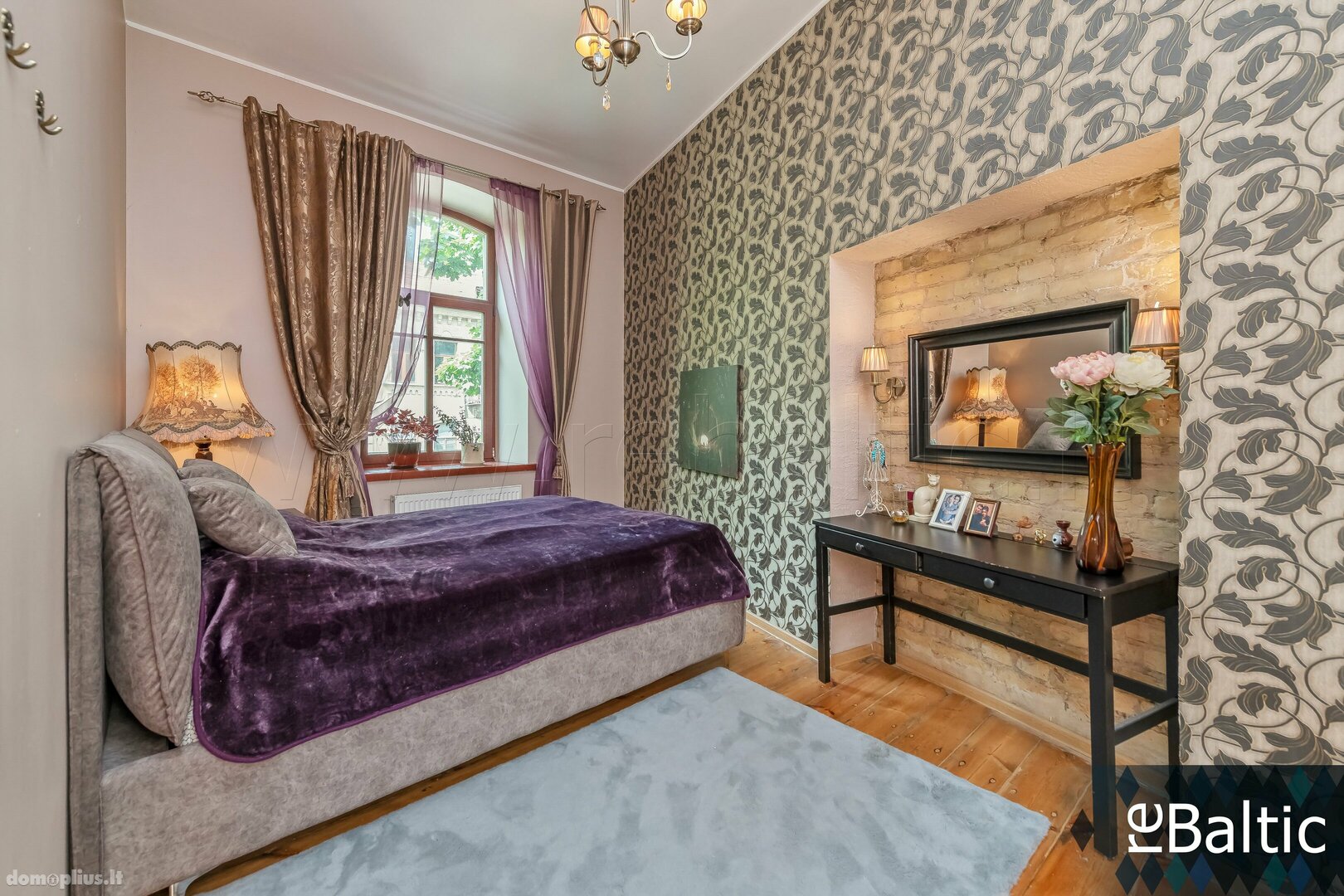 3 rooms apartment for sell Vilniuje, Senamiestyje, M. Daukšos g.
