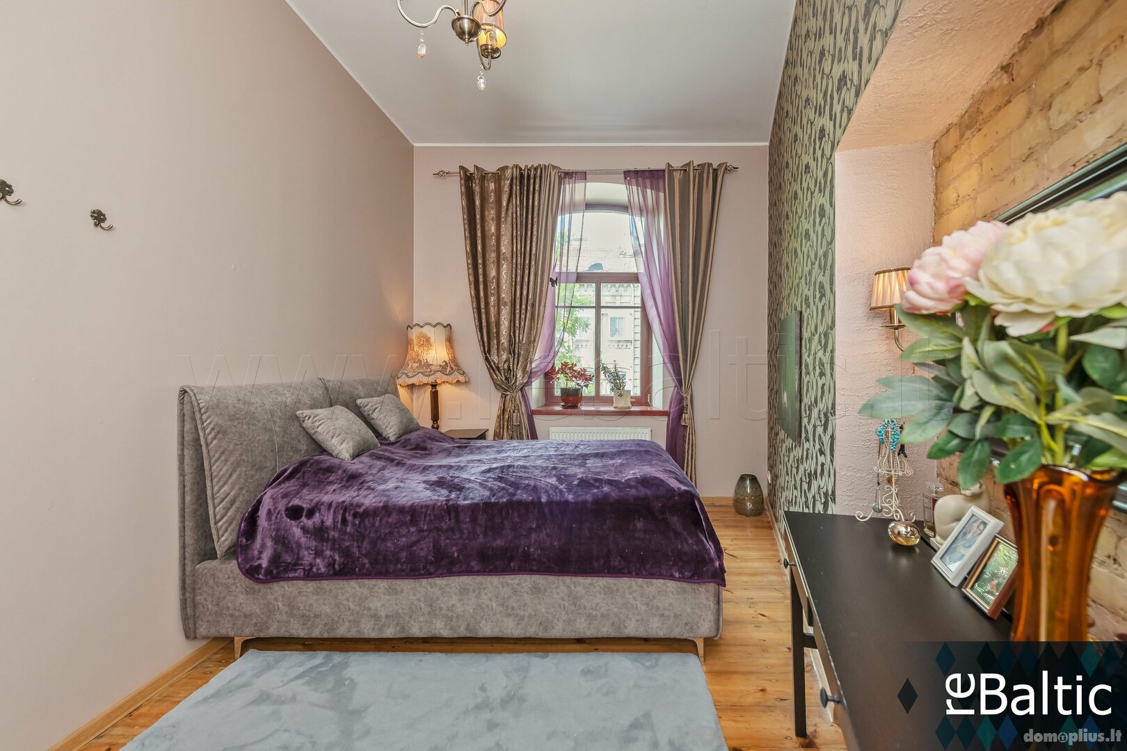 3 rooms apartment for sell Vilniuje, Senamiestyje, M. Daukšos g.