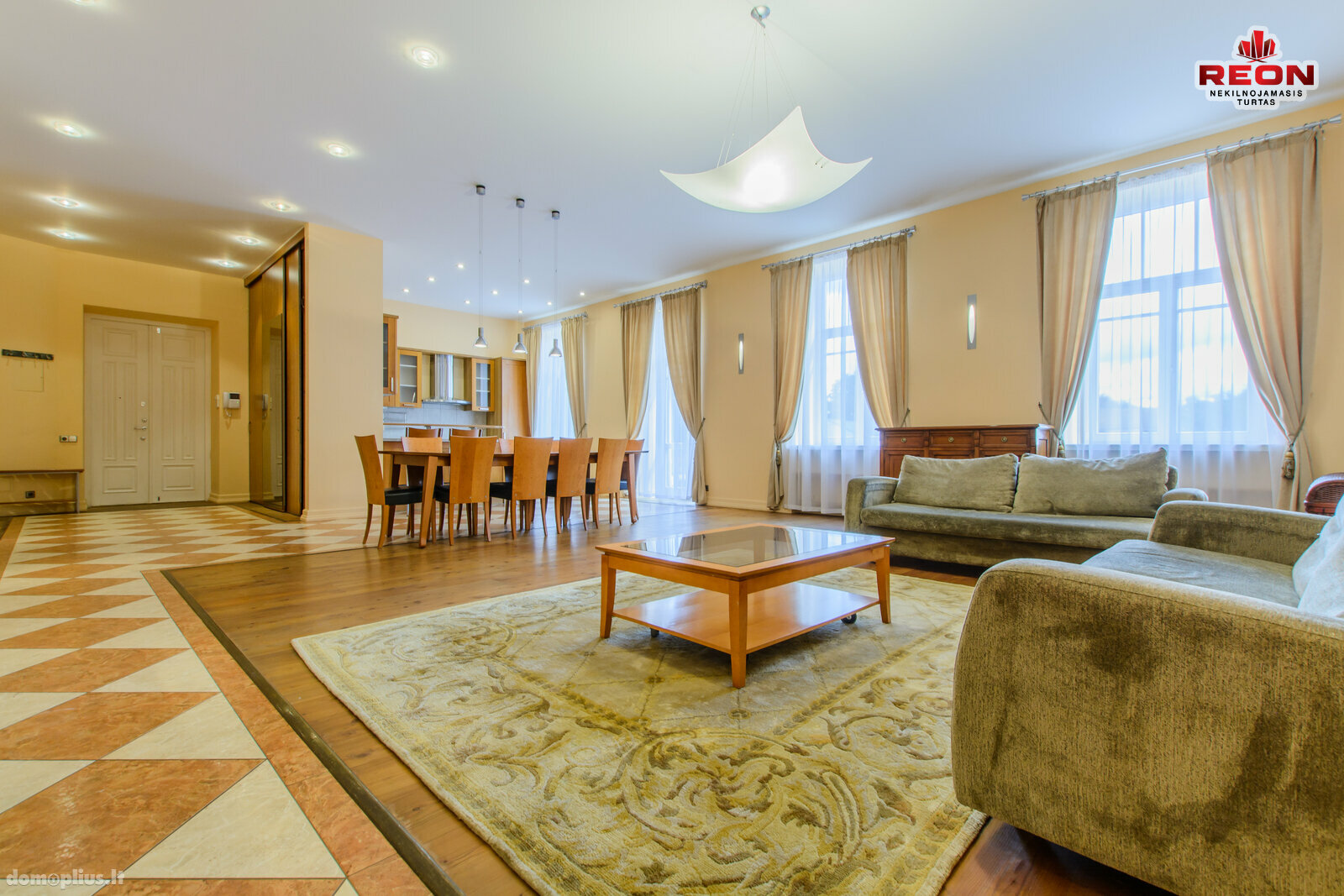 3 rooms apartment for rent Vilniuje, Naujamiestyje, Raseinių g.