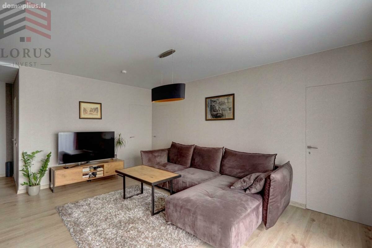 3 rooms apartment for sell Vilniuje, Markučiuose, Manufaktūrų g.