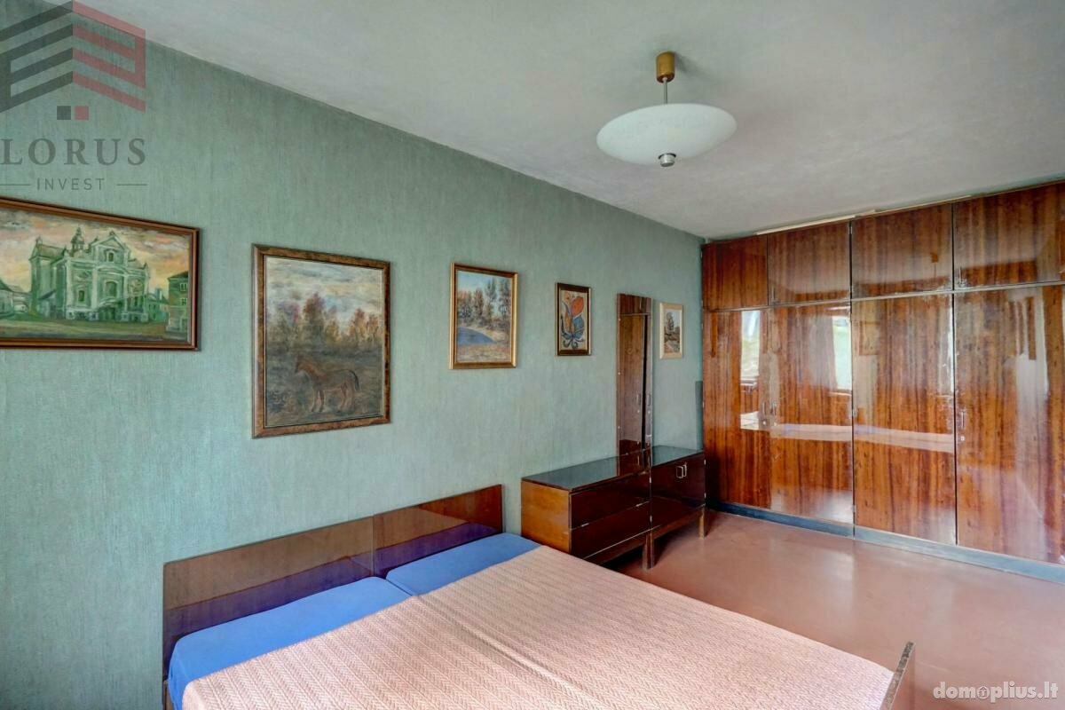 3 rooms apartment for sell Vilniuje, Naujamiestyje, Savanorių pr.