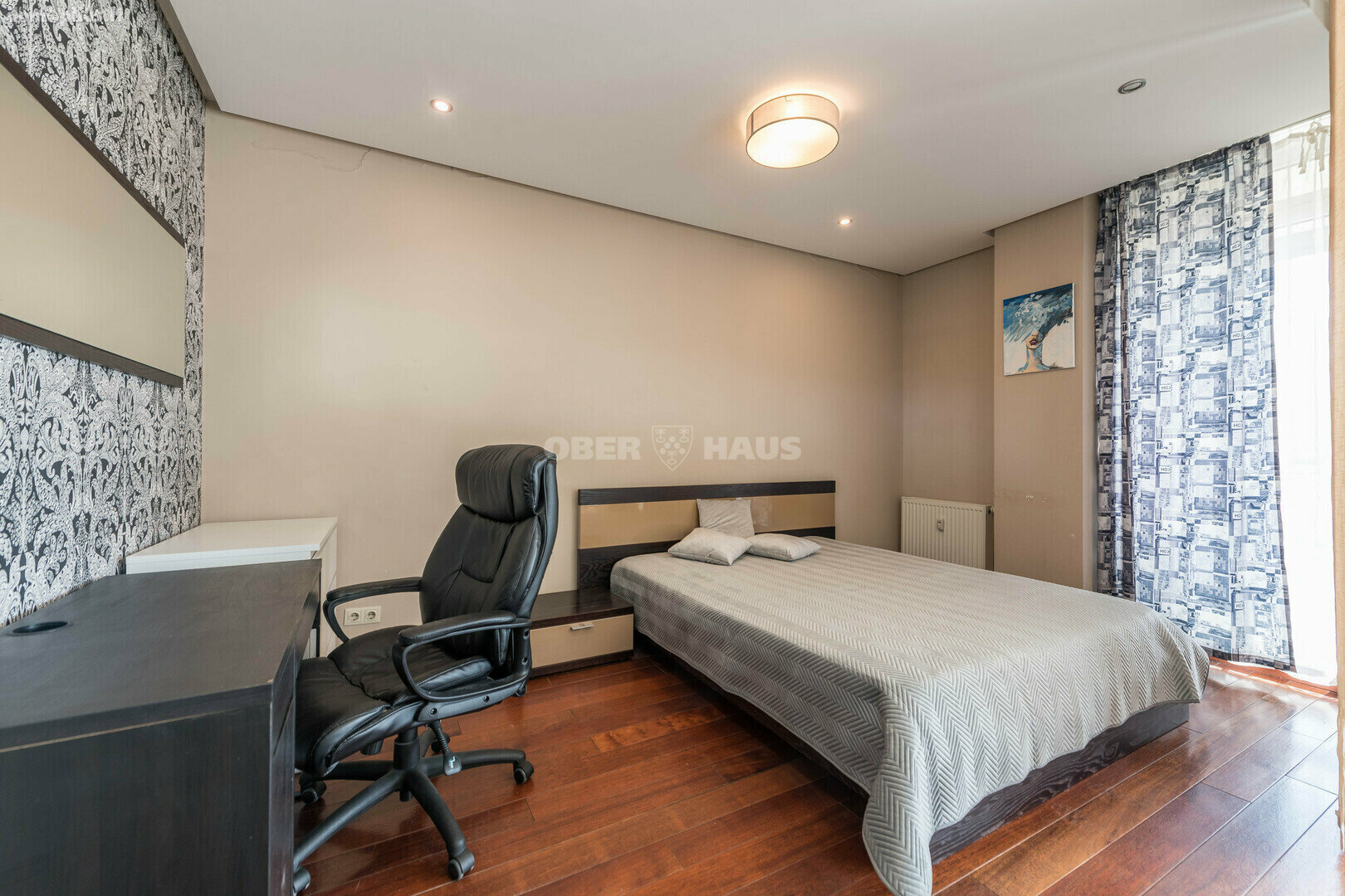 2 rooms apartment for sell Vilniuje, Karoliniškėse, Algimanto Petro Kavoliuko g.
