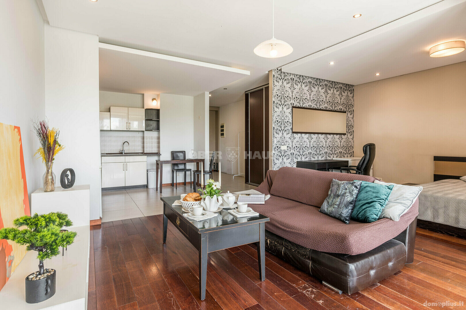 2 rooms apartment for sell Vilniuje, Karoliniškėse, Algimanto Petro Kavoliuko g.