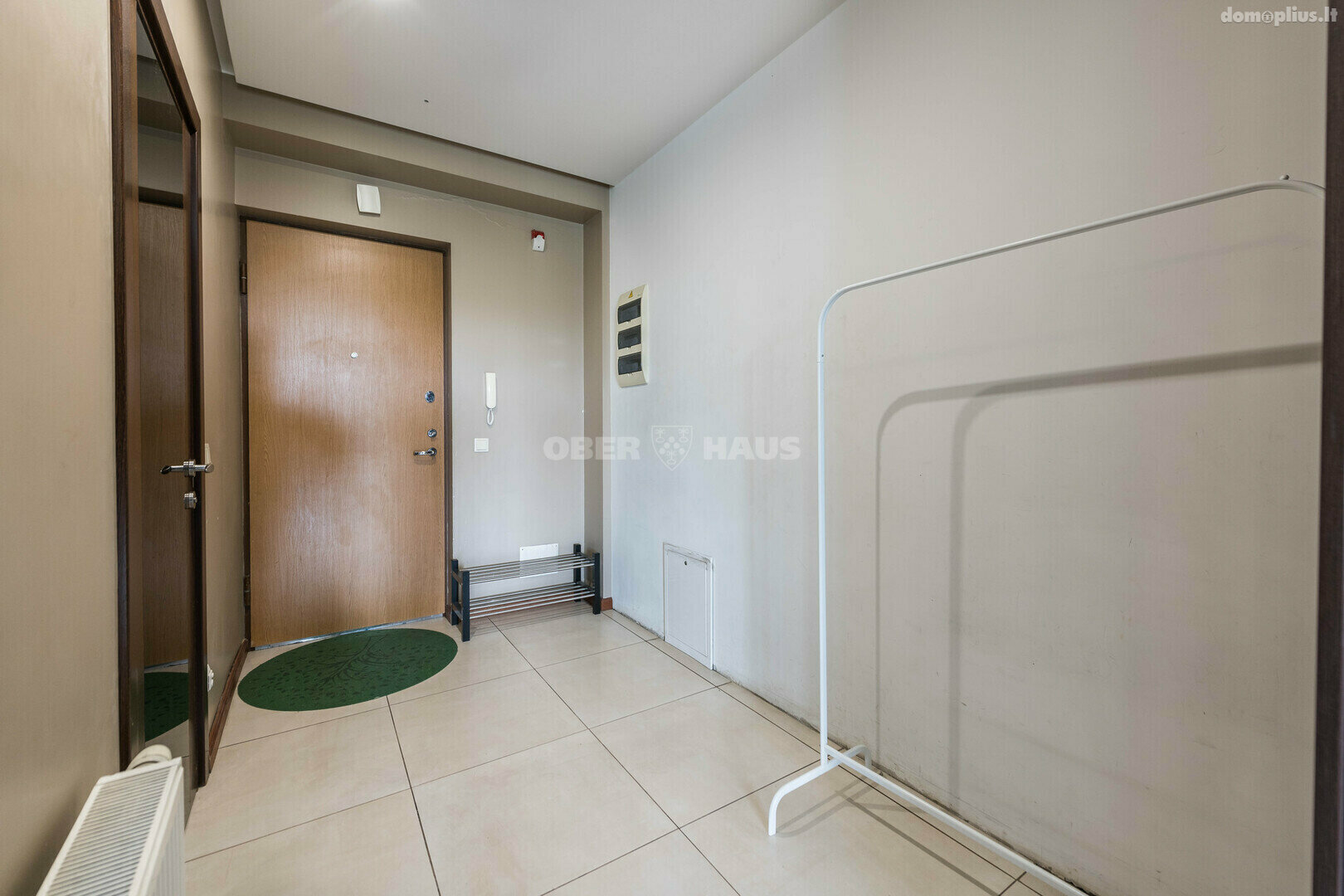 2 rooms apartment for sell Vilniuje, Karoliniškėse, Algimanto Petro Kavoliuko g.