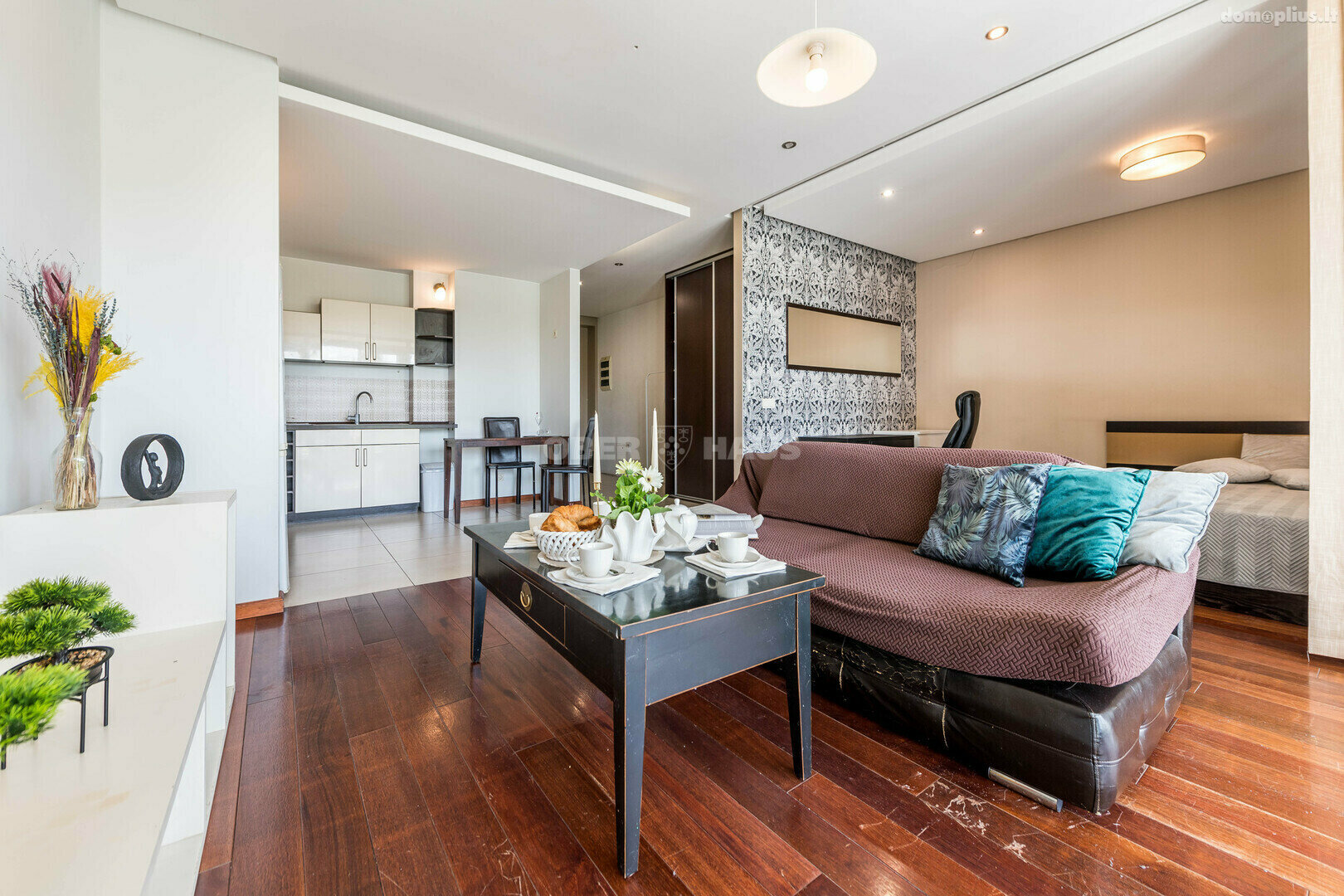 2 rooms apartment for sell Vilniuje, Karoliniškėse, Algimanto Petro Kavoliuko g.