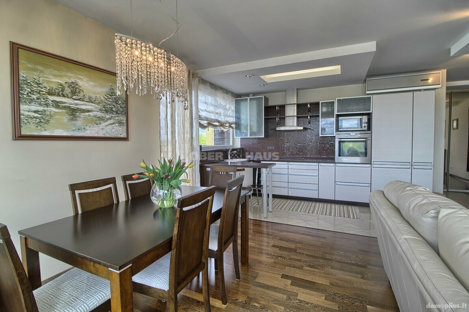 3 rooms apartment for sell Šiauliuose, Centre, Vytauto g.