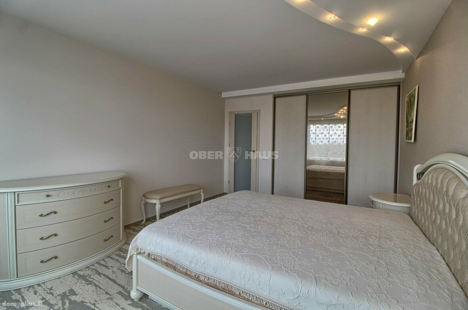 3 rooms apartment for sell Šiauliuose, Centre, Vytauto g.