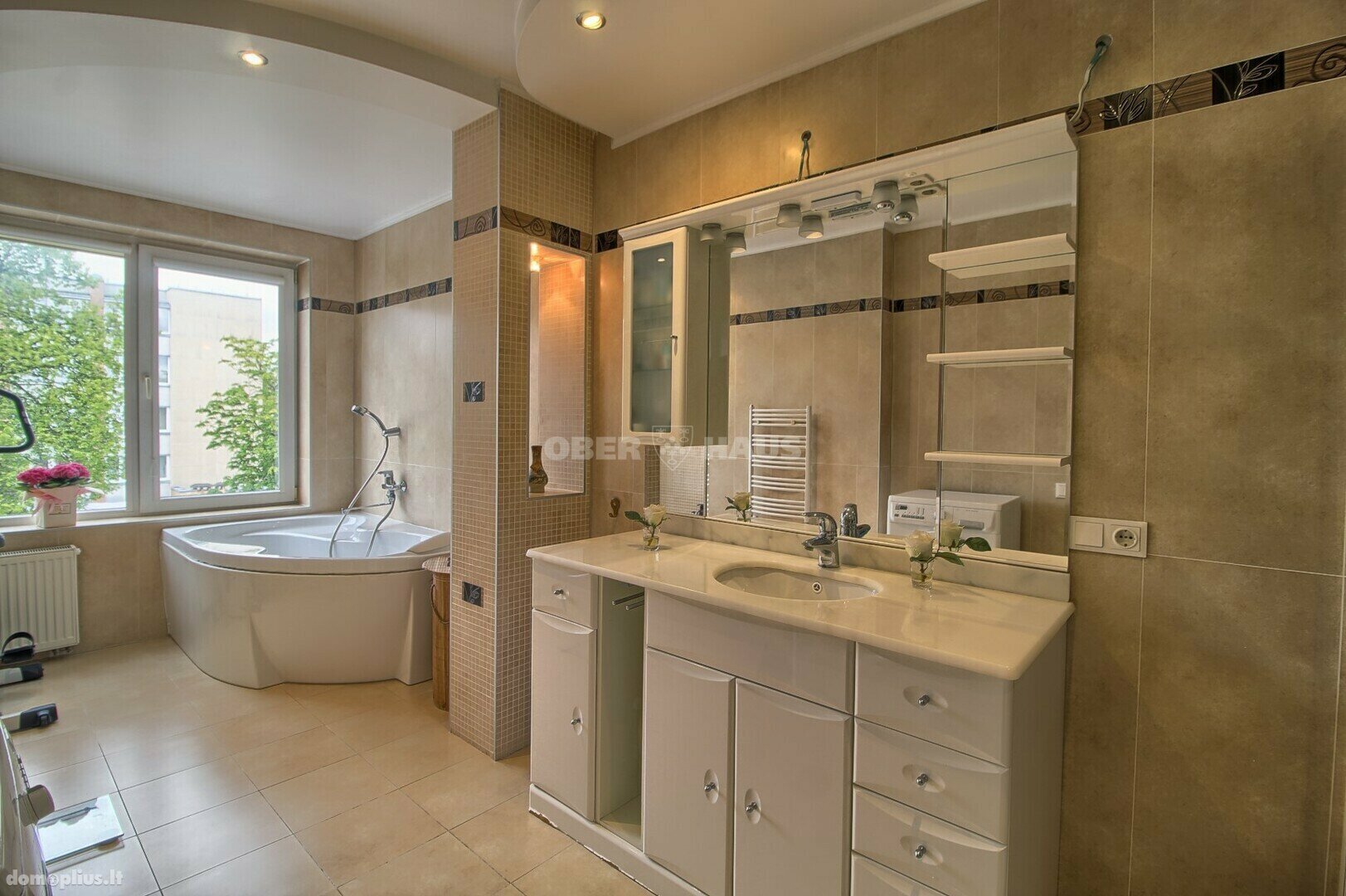 3 rooms apartment for sell Šiauliuose, Centre, Vytauto g.