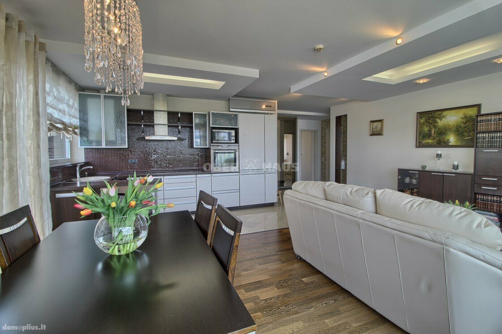 3 rooms apartment for sell Šiauliuose, Centre, Vytauto g.