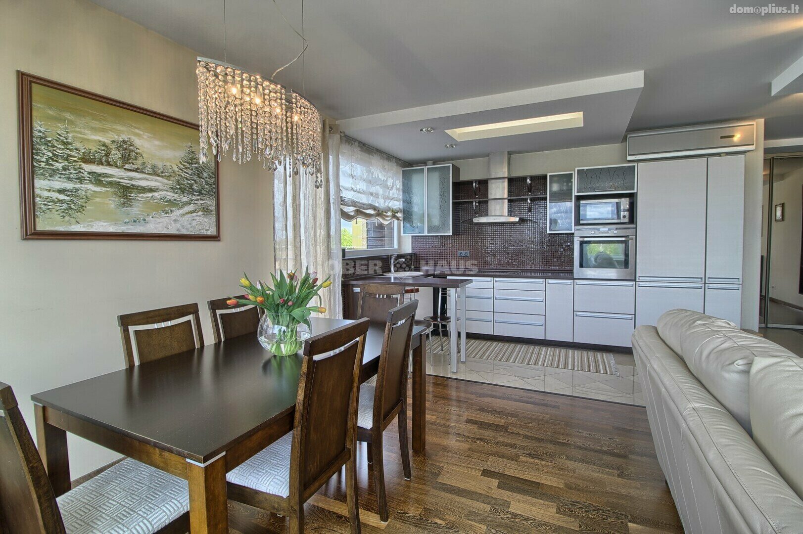 3 rooms apartment for sell Šiauliuose, Centre, Vytauto g.