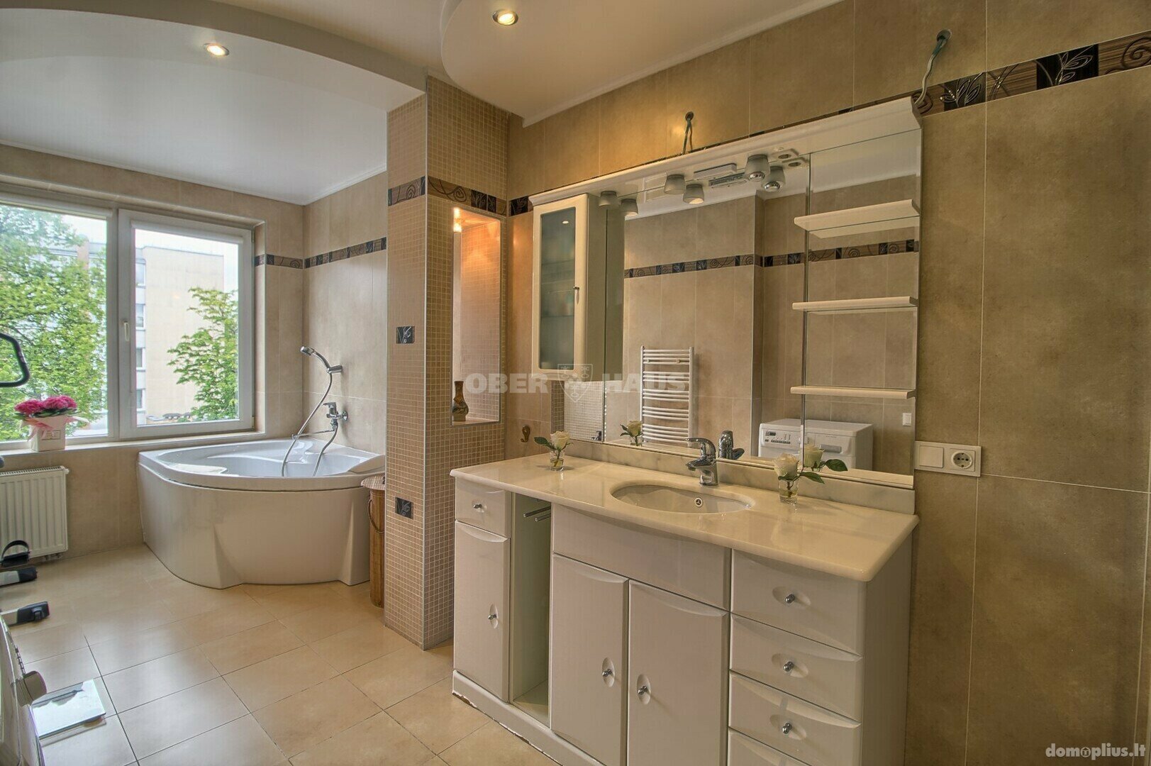 3 rooms apartment for sell Šiauliuose, Centre, Vytauto g.