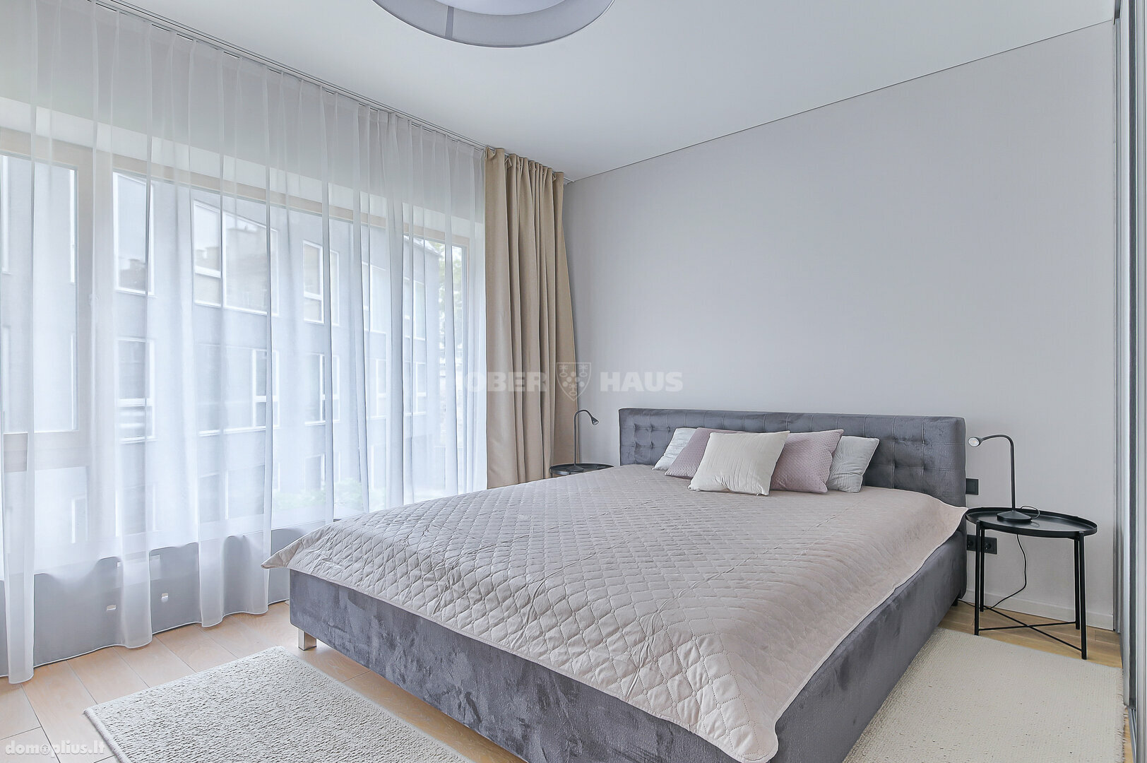 3 rooms apartment for rent Vilniuje, Senamiestyje, Šv. Dvasios g.