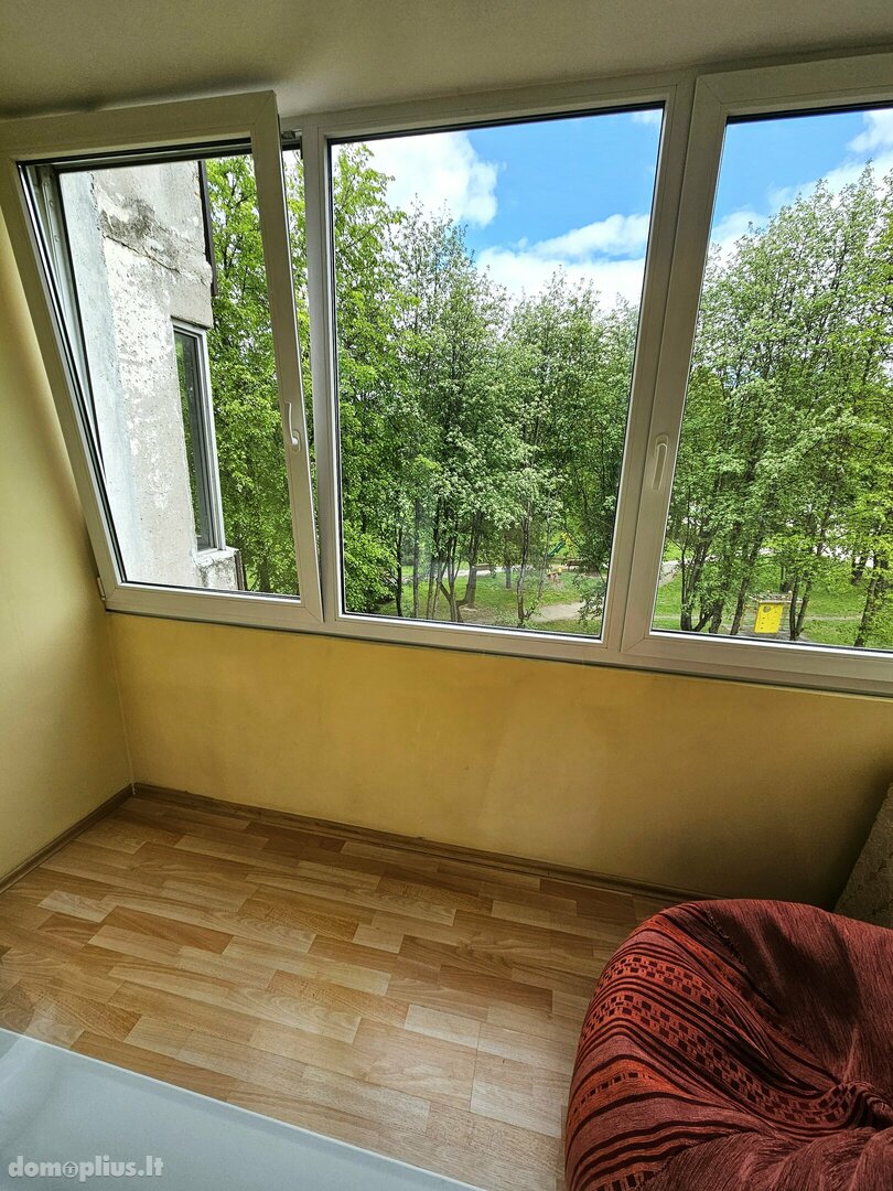 Parduodamas 4 kambarių butas Kaune, Eiguliuose, S. Žukausko g.