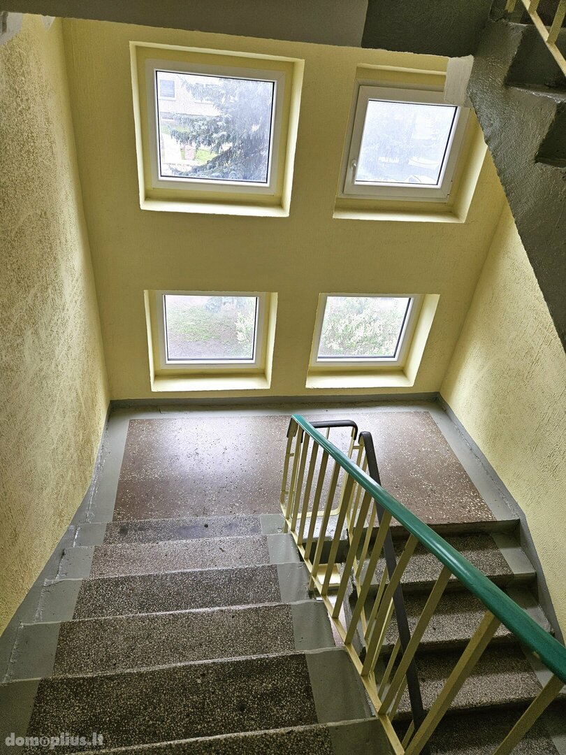 Parduodamas 4 kambarių butas Kaune, Eiguliuose, S. Žukausko g.