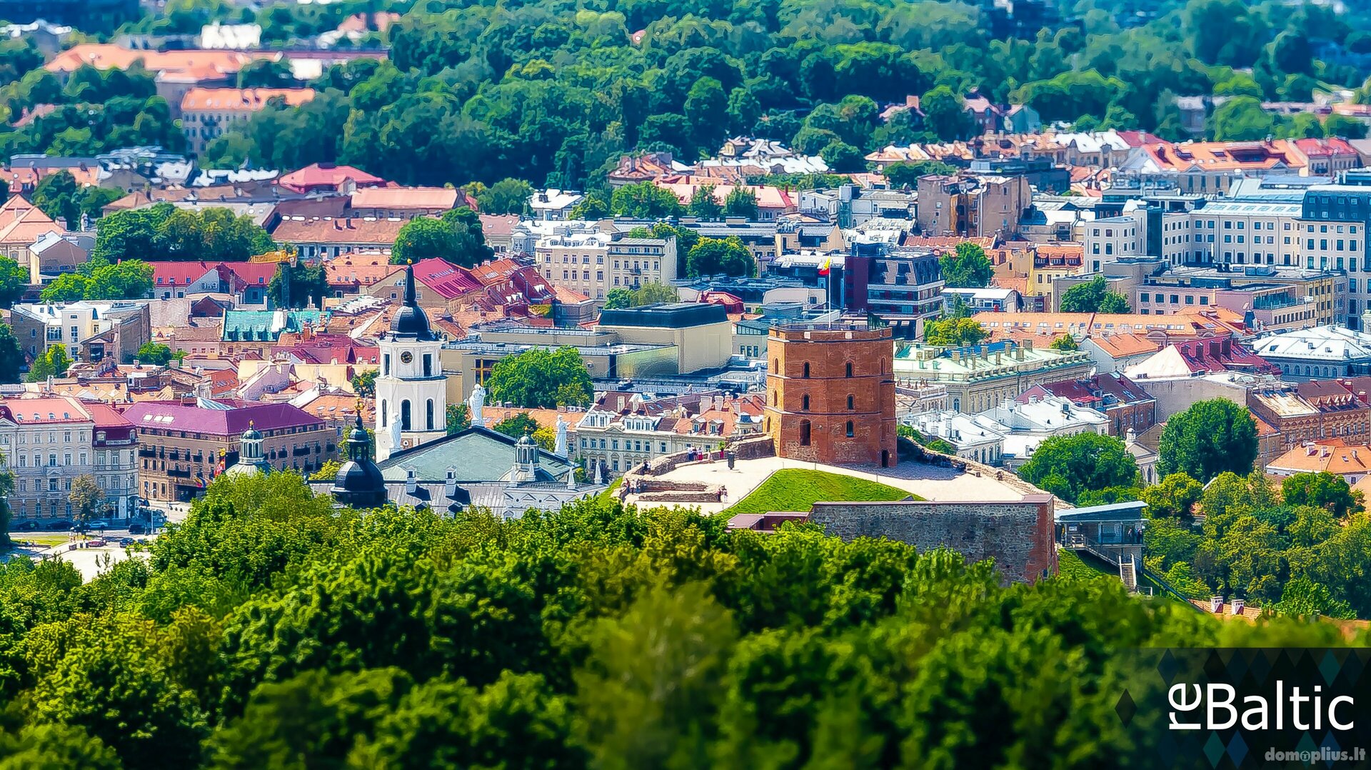 Продается 5 комнатная квартира Vilniuje, Senamiestyje, Bernardinų g.