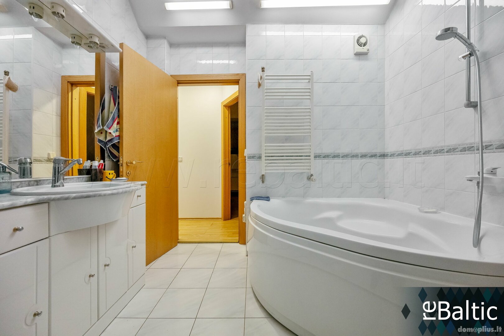 Продается 5 комнатная квартира Vilniuje, Senamiestyje, Bernardinų g.