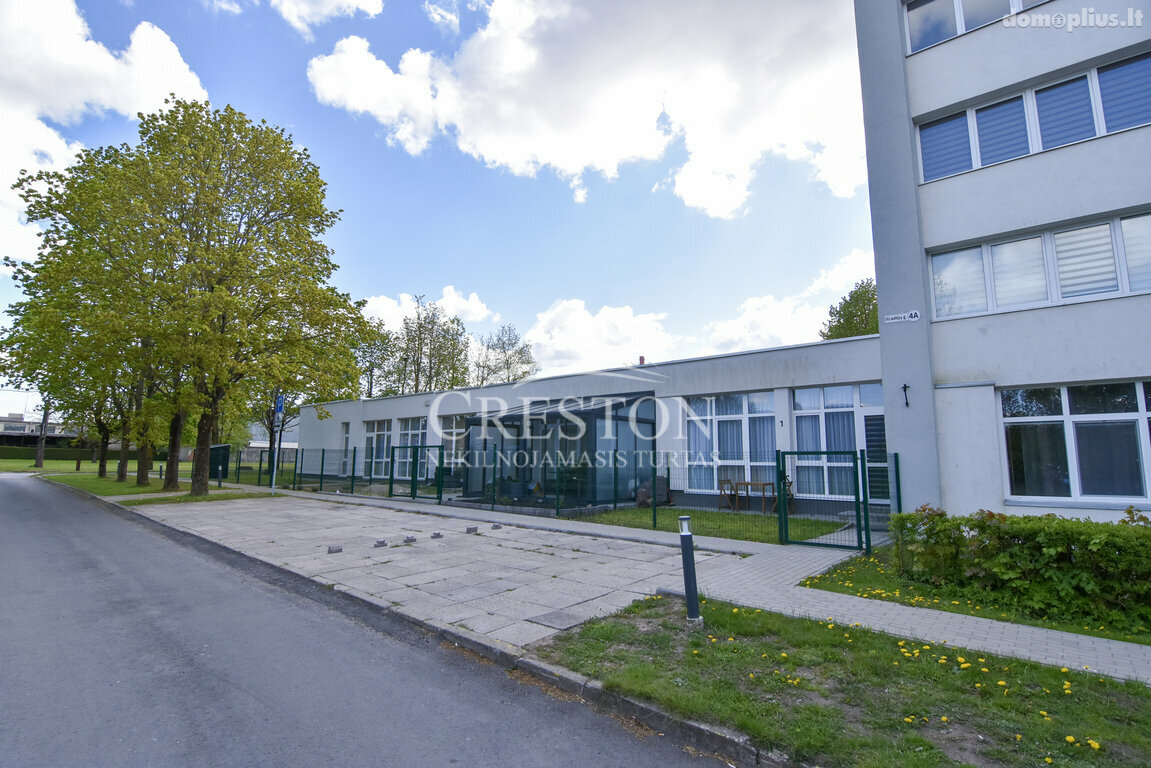 Parduodamas 2 kambarių butas Šiauliuose, Žaliūkiuose, Išradėjų g.