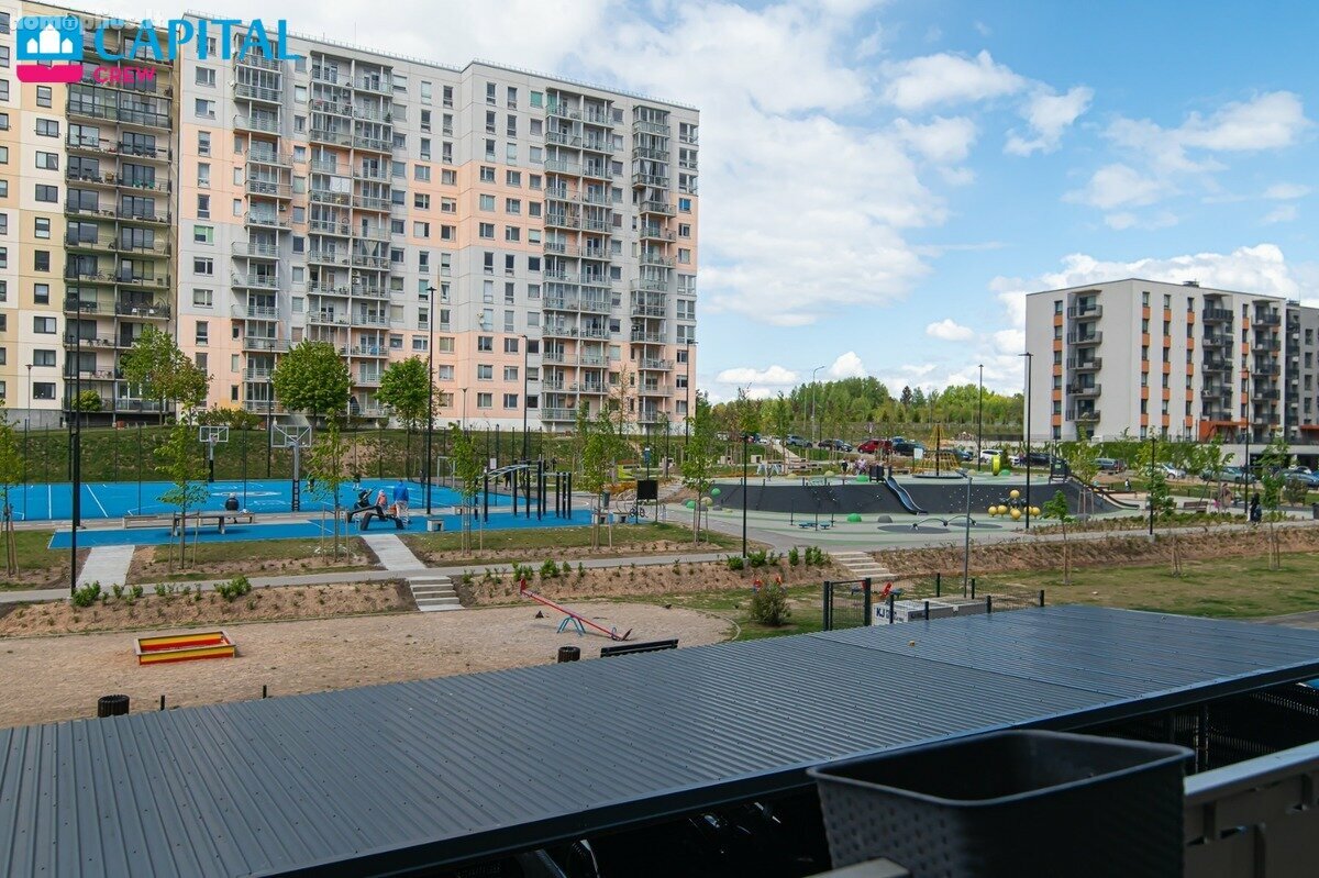 Продается 2 комнатная квартира Vilniuje, Pašilaičiuose, Perkūnkiemio g.