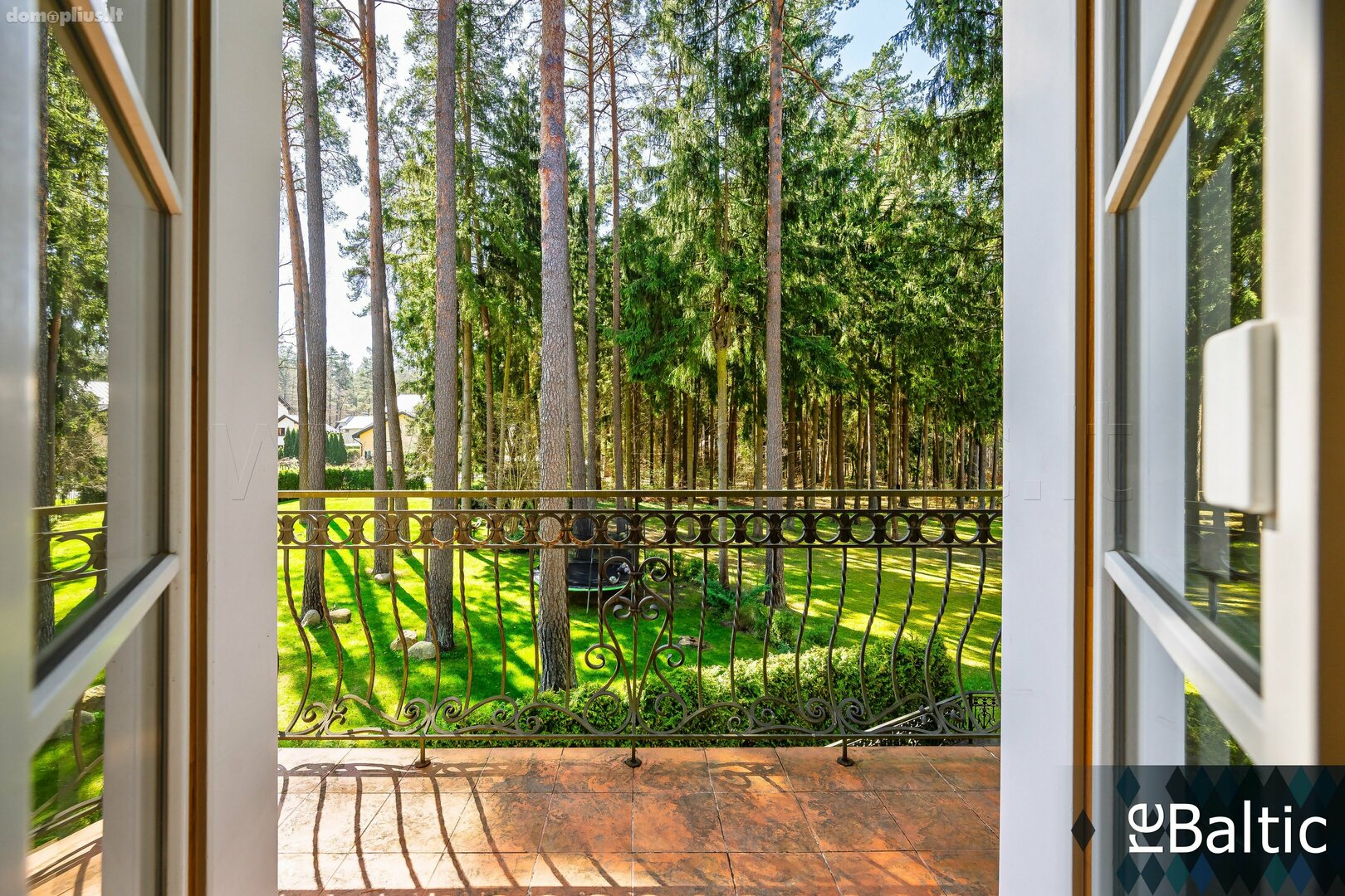 Parduodamas 3 kambarių butas Vilniuje, Antakalnyje, Nemenčinės pl.