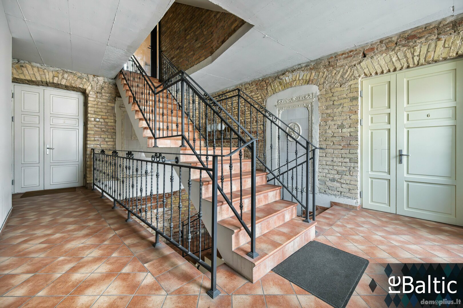 Продается 2 комнатная квартира Vilniuje, Senamiestyje, M. Daukšos g.