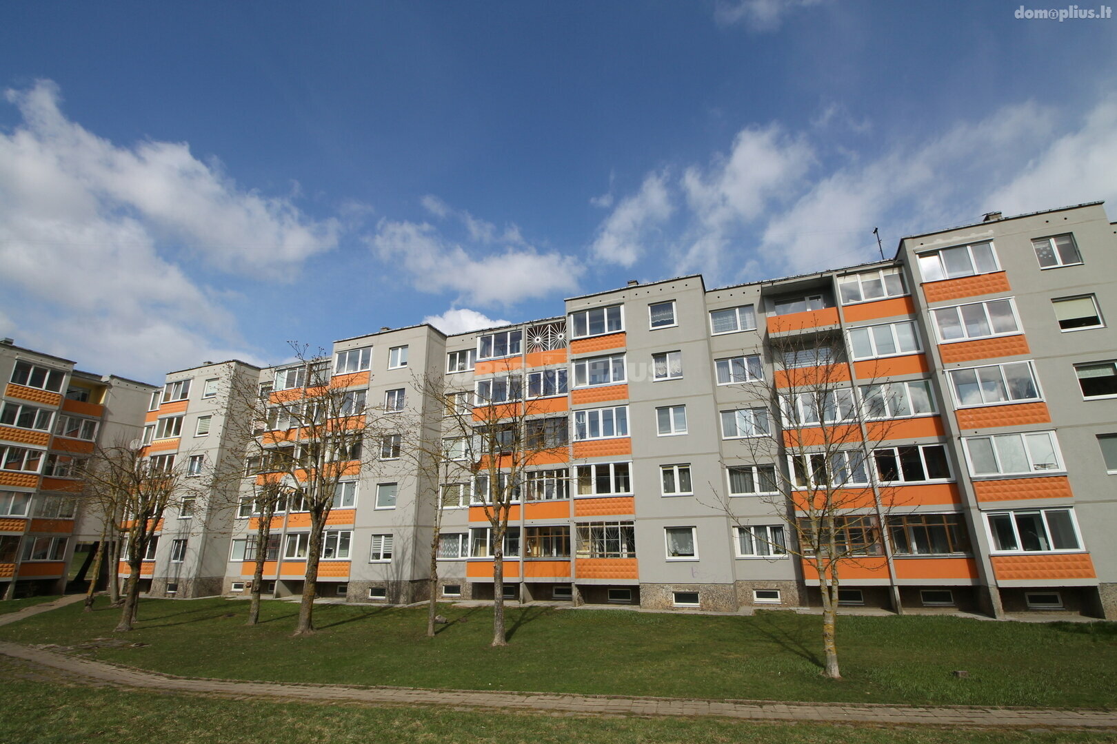 Продается 4 комнатная квартира Šiauliuose, Dainiuose, Dainų g.