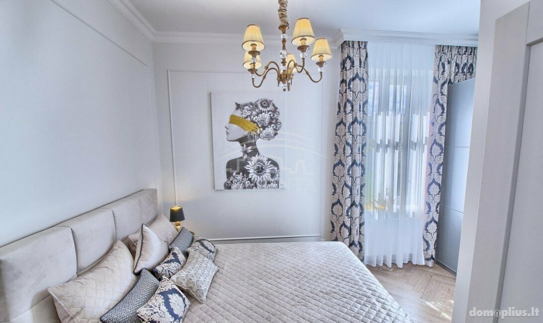 3 rooms apartment for sell Klaipėdoje, Centre, H. Manto g.