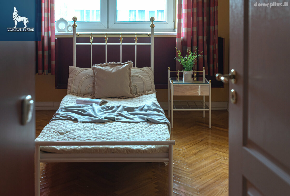 Продается 6 комнатная квартира Vilniuje, Pašilaičiuose, Laisvės pr.