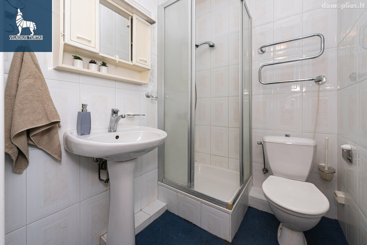 Продается 6 комнатная квартира Vilniuje, Pašilaičiuose, Laisvės pr.