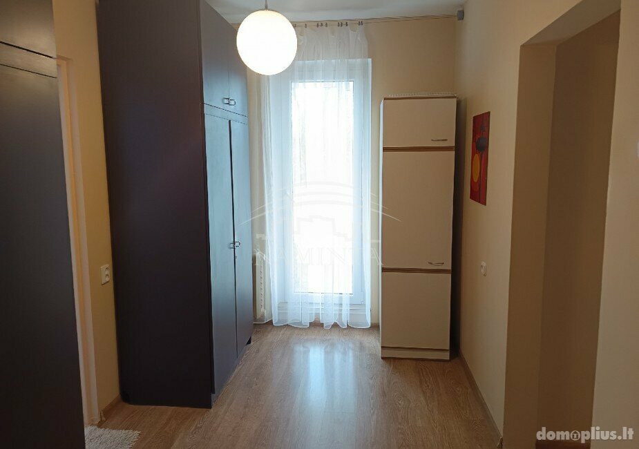 Parduodamas 2 kambarių butas Klaipėdoje, Žvejybos uostas, Nidos g.